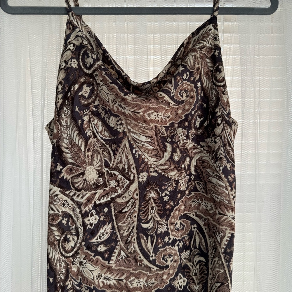 Grade and gather, size large , paisley